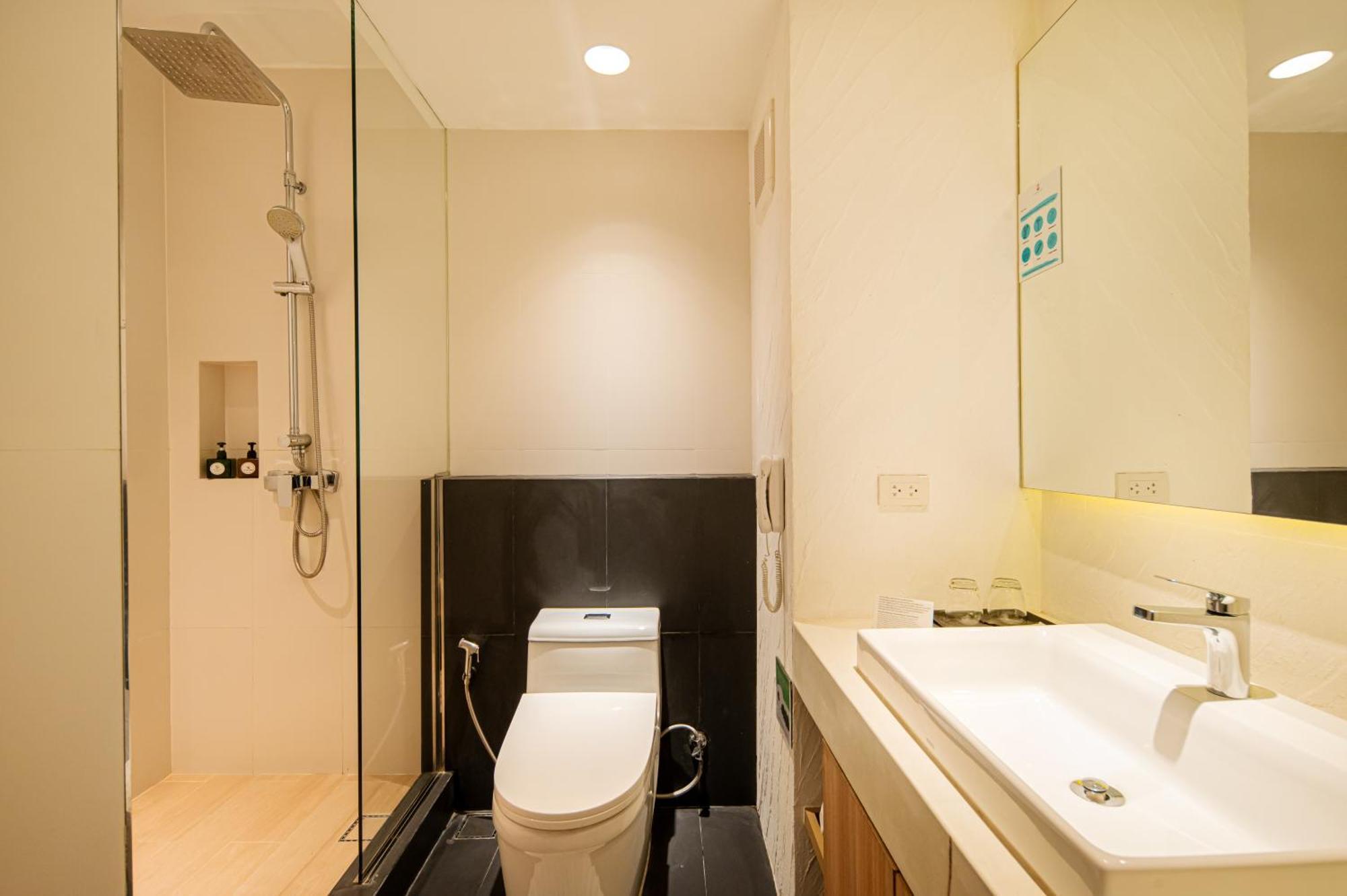 ซันบีม พัทยา โรงแรม 4*